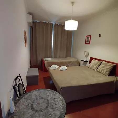 Corvinhos House